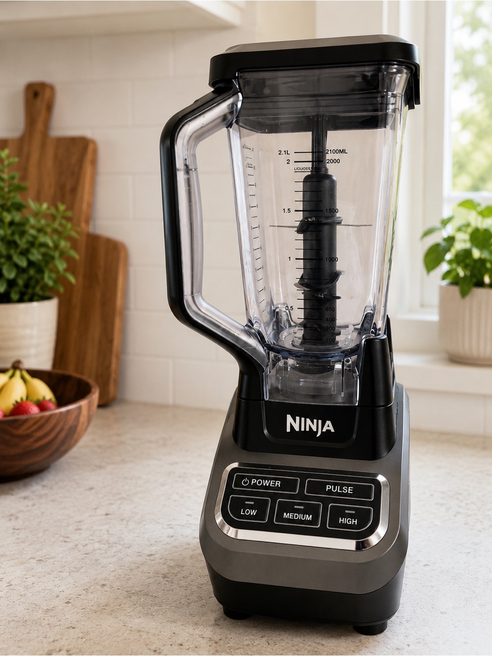 Ninja Blender in Black and Clear Pitcher
